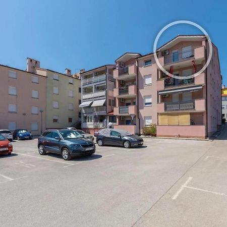Apartment Near The Center/Beach Pula Exterior foto