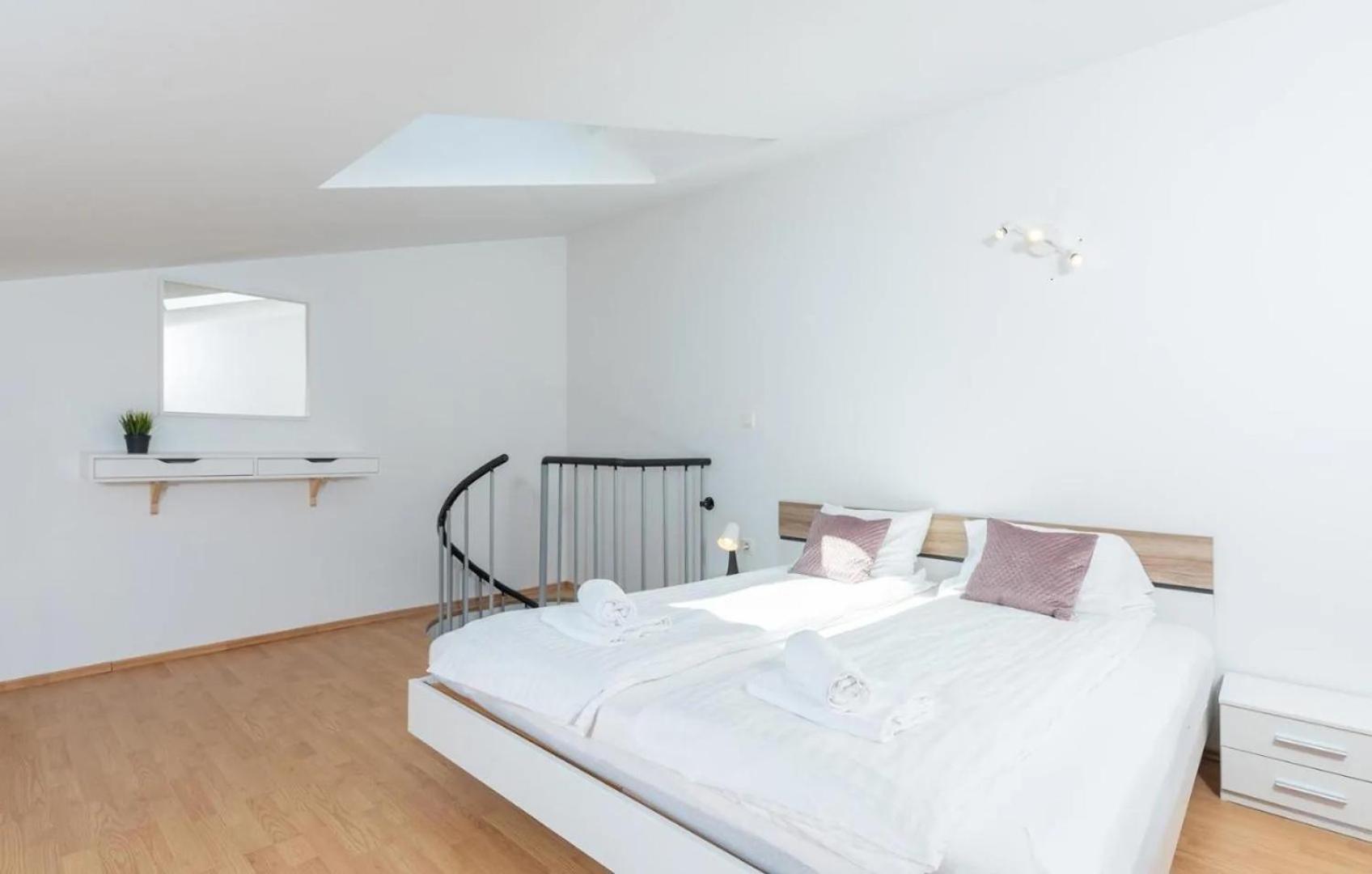 Apartment Near The Center/Beach Pula Exterior foto