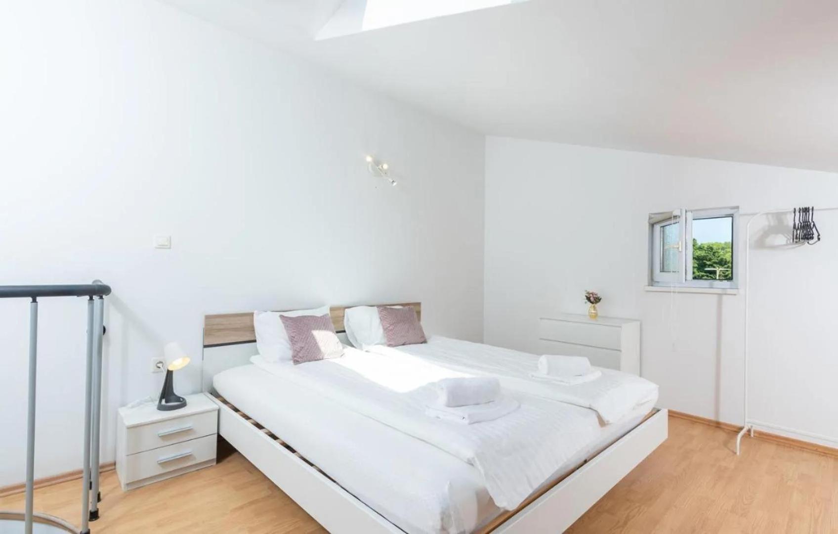 Apartment Near The Center/Beach Pula Exterior foto